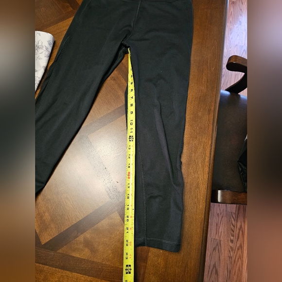 Victoria's Secret Legging - Picture 3 of 6